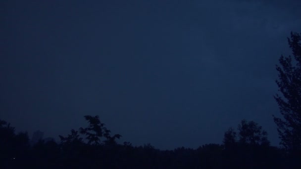 Nachtelijke Hemel Met Bliksem Storm Wolken — Stockvideo