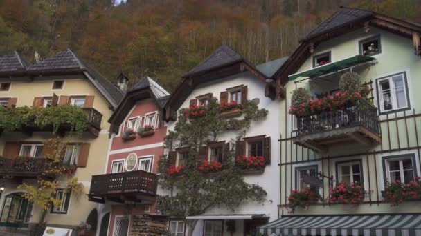 View Beautiful Austrian Mountains Village Hallstatt Sunny Autumn Day — Stock Video