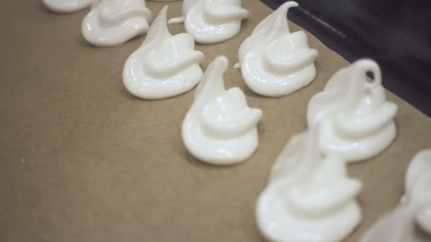 Close View White Pastel Meringue Cookies Cooking Pan Cooking Process — Stock Video