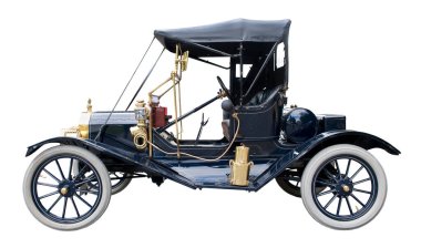 Klasik Ford Model T Otomobili beyaz arkaplan karşısında izole edildi