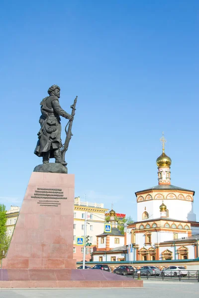 Μνημείο Για Τον Ιδρυτή Της Πόλη Του Ιρκούτσκ Αταμάν Pokhabov — Φωτογραφία Αρχείου