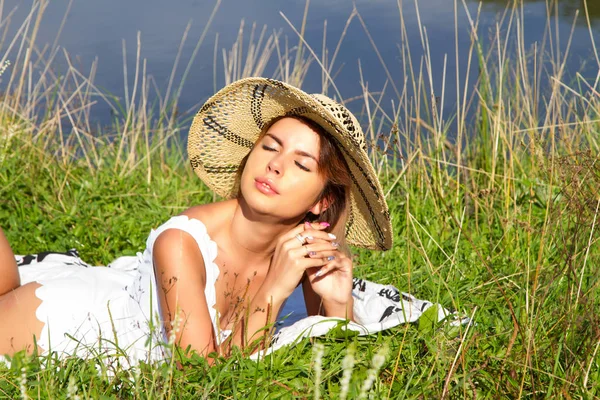 Girl Sunbathing River Bank — Stock Photo, Image