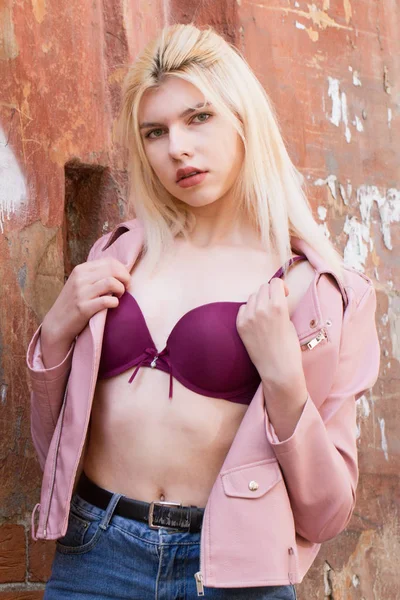 Young Girl Pink Leather Jacket — ストック写真