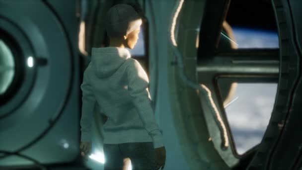 Woman astronaut on a futuristic spaceship — Stock Footage Woman astronaut on a futuristic spaceship Royalty Free Stock Video