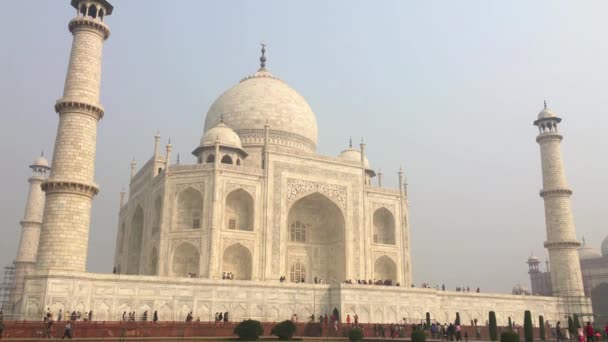 Agra India November 2015 Famous Taj Mahal Visiting Tourists Immense — Stock Video