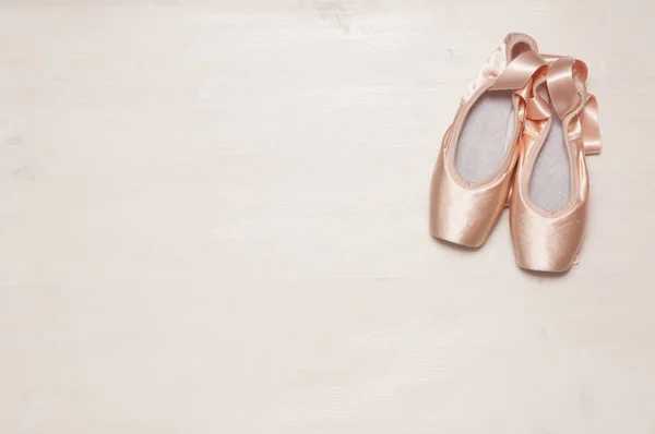 芭蕾舞鞋用丝带 — 图库照片