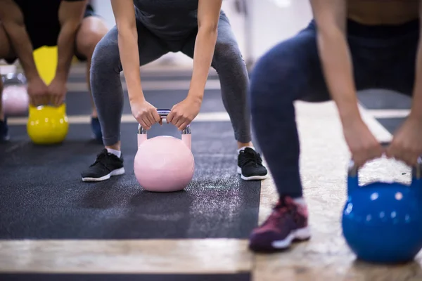 Group Healthy Young Athletes Doing Exercises Kettlebells Cross Fitness Studio — Stock Photo, Image