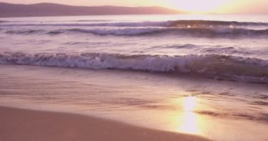 sahne plaj dalgalar doğa gündoğumu yaz sabahı yavaş sakin