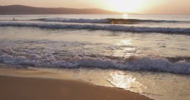 sahne plaj dalgalar doğa gündoğumu yaz sabahı yavaş sakin