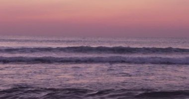 sahne plaj dalgalar doğa gündoğumu yaz sabahı yavaş sakin