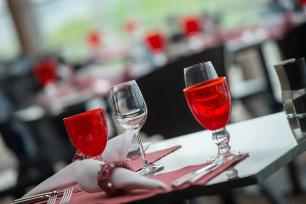 Table Setting Modern Tropical Restaurant — Stock Photo, Image