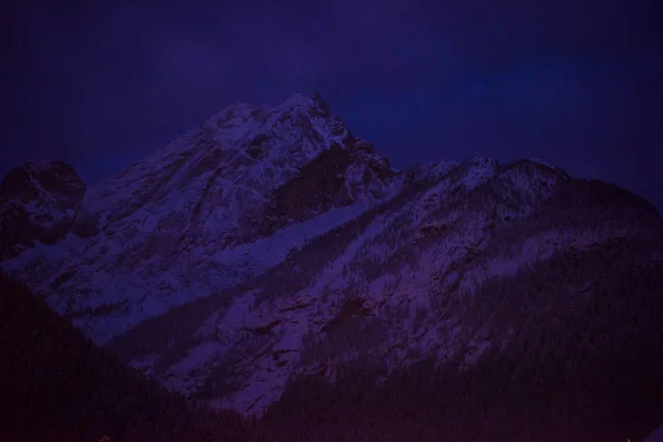 Bergdorp Alpen Winte Met Verse Sneeuw Nachts — Stockfoto