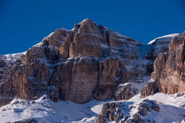 Amanecer Invierno Con Nieve Fresca Las Montañas Los Alpes Mañana —  Fotos de Stock