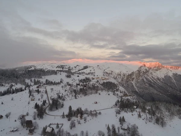 Aerial View Fresh Snow Covering Winter Forest Mountains Sunset Christmas — Stock Photo, Image