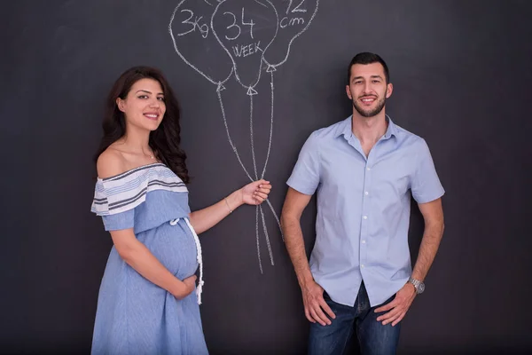 Foto Conceptual Una Pareja Embarazada Dibujando Imaginación Sobre Vida Futura — Foto de Stock