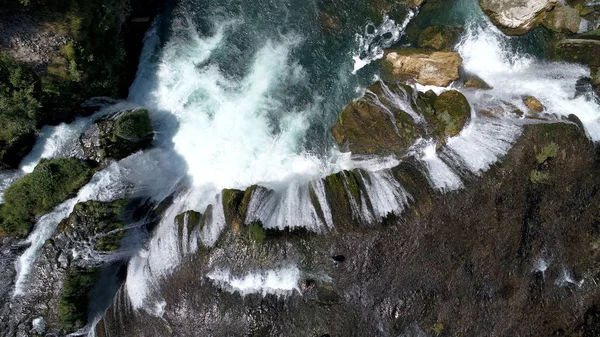 Vattenfall Landskap Topp Flygfoto Resor Lugn Natur Bakgrund — Stockfoto