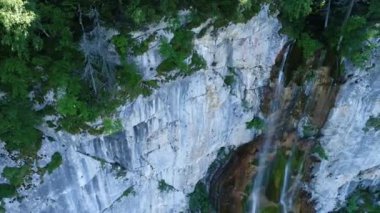 şelale peyzaj hava üstten görünüm seyahat sakin manzara arka planda yavaş hareket