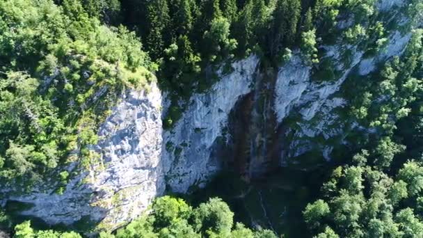 Cachoeira Paisagem Aérea Vista Superior Viajar Cenário Calmo Fundo Câmera — Vídeo de Stock