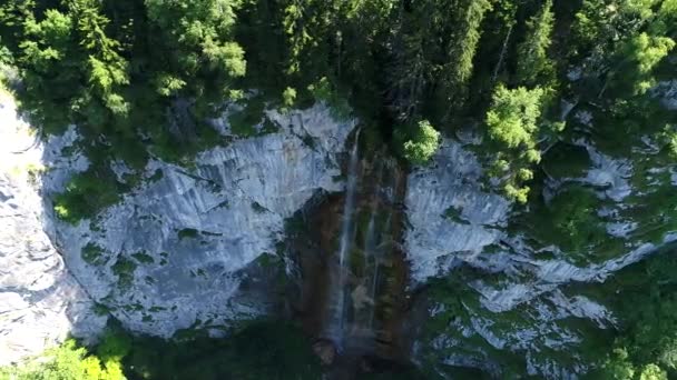 Wasserfall Landschaft Luftaufnahme Reise Ruhige Landschaft Hintergrund Zeitlupe — Stockvideo