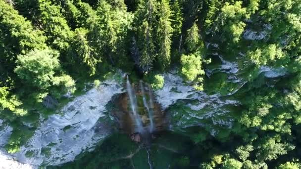 Водопад Пейзаж Воздушный Вид Сверху Путешествия Спокойный Пейзаж Фон Замедленной — стоковое видео
