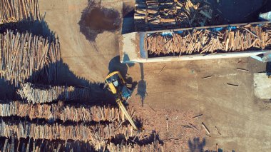 Ağaç Sanayi Fabrikası'nın hava üstten görünüm   