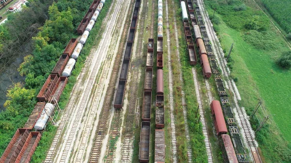 Comboios Estação Ferroviária Velhos Comboios Carga Vagões — Fotografia de Stock