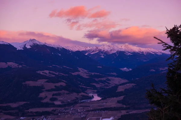 Téli Hegyek Gyönyörű Alpesi Panorámát Hófödte Európai Alpok — Stock Fotó