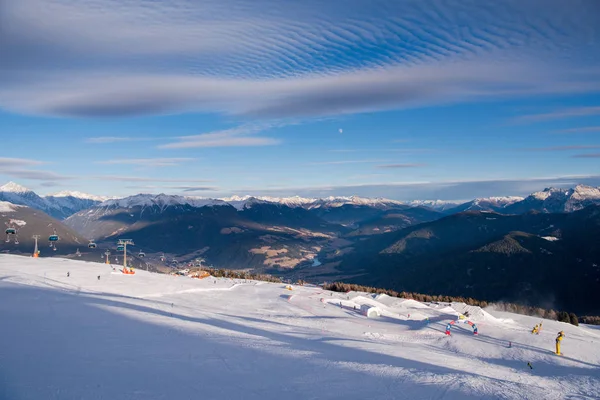 Téli Hegyek Gyönyörű Alpesi Panorámát Hófödte Európai Alpok — Stock Fotó