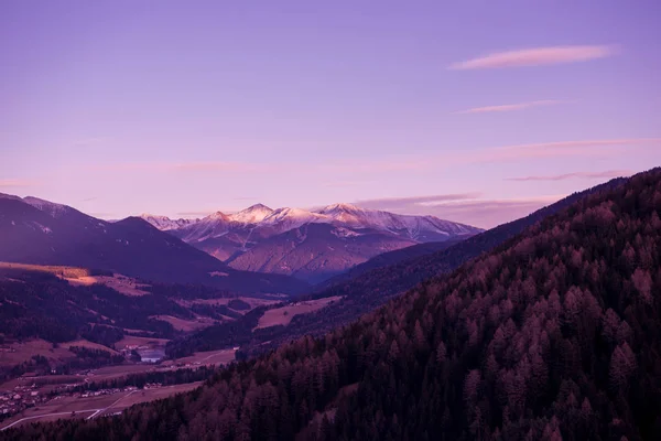 Winter Berge Schöne Alpine Aussicht Schneebedeckte Europäische Alpen — Stockfoto