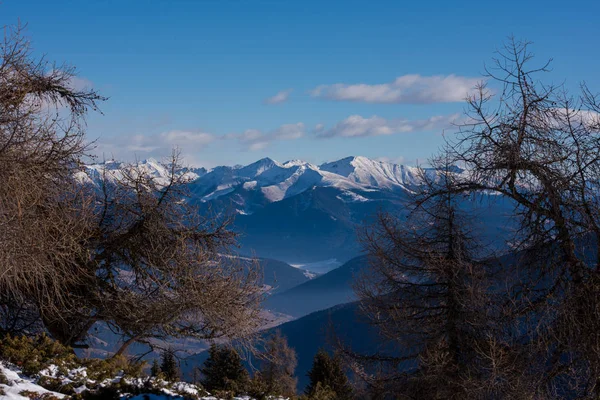 Zimní Hory Krásné Alpské Panoramatický Pohled Sněhu Limitován Evropské Alpy — Stock fotografie