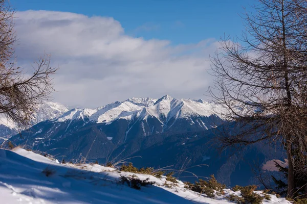 Zimní Hory Krásné Alpské Panoramatický Pohled Sněhu Limitován Evropské Alpy — Stock fotografie