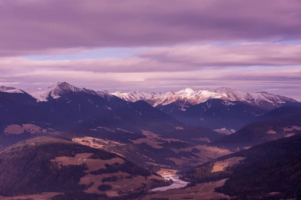 Winter Berge Schöne Alpine Aussicht Schneebedeckte Europäische Alpen — Stockfoto