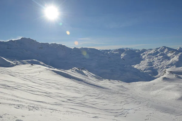 Montagnes Hiver Belle Vue Panoramique Alpine Sur Neige Fraîche Plafonnée — Photo
