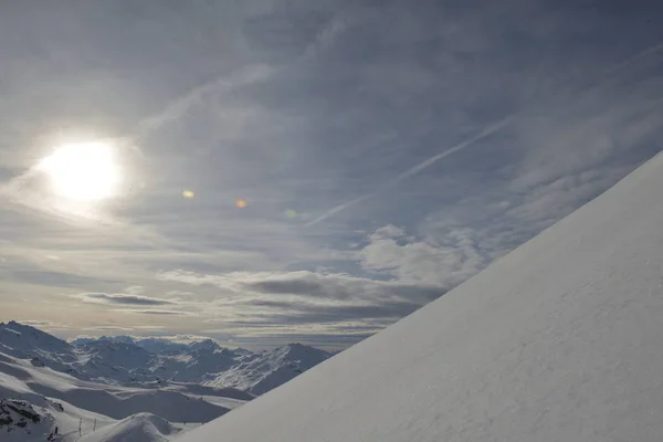 Zimní Hory Krásné Alpské Panoramatický Výhled Čerstvém Sněhu Limitován Francouzské — Stock fotografie