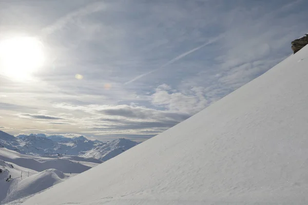 Montagnes Hiver Belle Vue Panoramique Alpine Sur Neige Fraîche Plafonnée — Photo