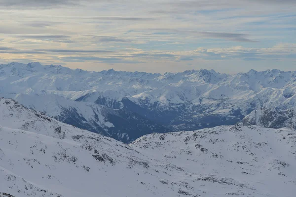 Montagnes Hiver Belle Vue Panoramique Alpine Sur Neige Fraîche Plafonnée — Photo