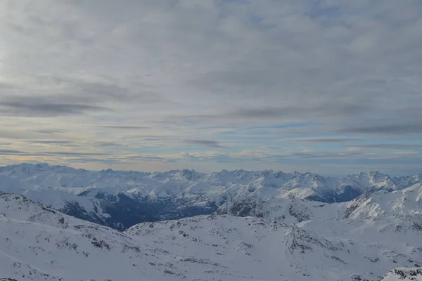 Montagne Invernali Bella Vista Panoramica Alpina Neve Fresca Ricoperta Alpi — Foto Stock