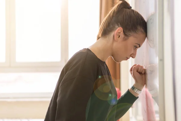 Young Female Student Standing Writing White Chalkboard Classroom — Stock Photo, Image