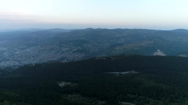 Aerial View Countryside Curvy Road Passing Green Forest Mountain Sunny — Stock Video