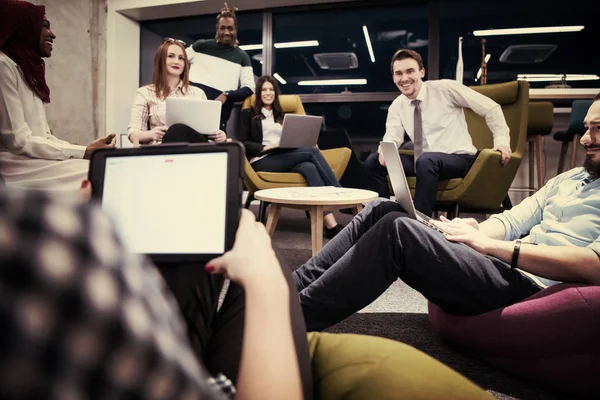 Multiethnic Startup Business Team Meeting Modern Bright Office Interior Brainstorming — Stock Photo, Image