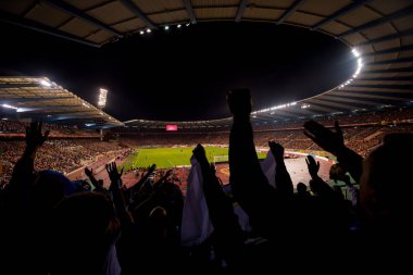 Futbol hayranları onların favori spor takımı desteklemek