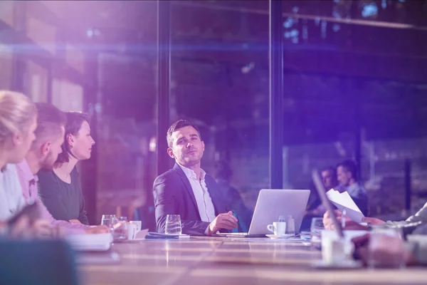 Young business team on meeting at office — Stock Photo, Image