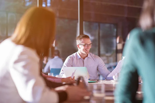 Young business team on meeting at office — Stock Photo, Image