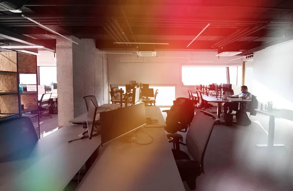 Software ontwikkelaars werken op kantoor — Stockfoto