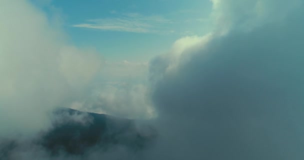 Aerial Fly Clouds Blue Sky Backgroubnd Beautiful Sunny Day — Stock Video