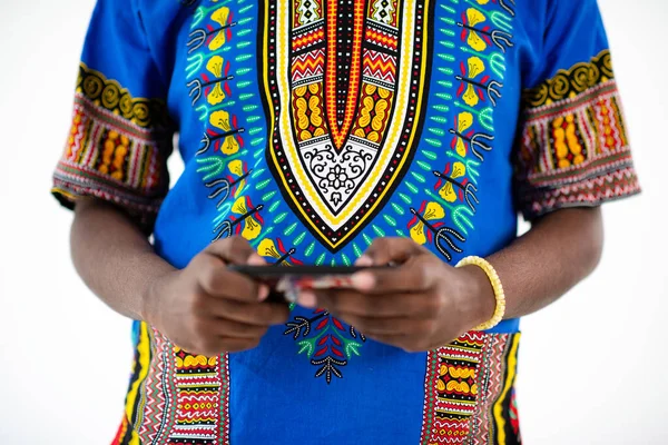 Amfrican mal på telefon — Stockfoto