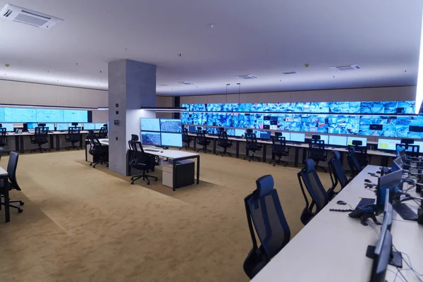 Interior Vazio Grande Sala Controle Sistema Segurança Moderno Estação Trabalho — Fotografia de Stock