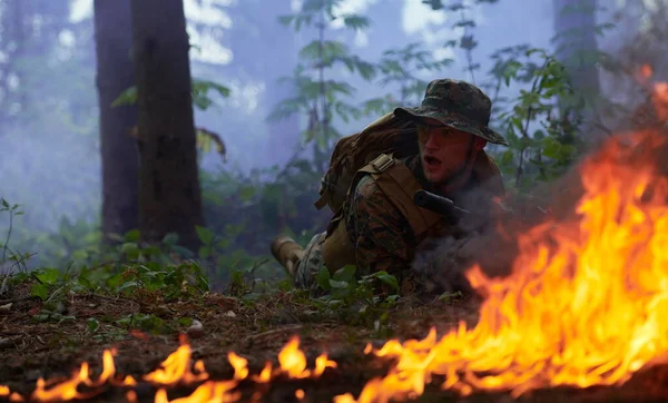 Soldado Guerra Moderna Combate Acción — Foto de Stock