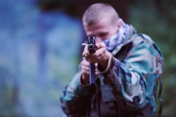 Boze Terrorist Militante Guerrilla Soldaat Strijder Het Bos — Stockfoto