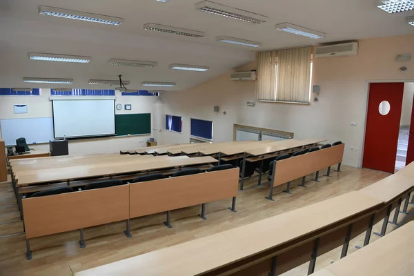 Sala Aula Vazia Universidade Colagem Volta Conceito Escola Tempo Pandêmico — Fotografia de Stock